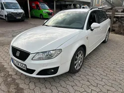 Weiß Gebraucht 2011 Seat Exeo Kombi | 3.999 € (Fairer Preis)