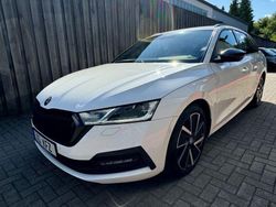 Weiß Gebraucht 2021 Skoda Octavia First Edition Kombi | 19.490 € (Teuer)