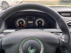 Blau Gebraucht 2006 Renault Laguna II Dynamique Limousine | 3.400 € (Fairer Preis)