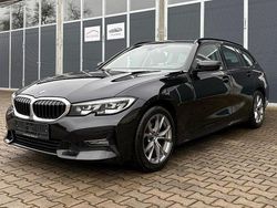 Schwarz Gebraucht 2020 BMW 320 Sport Line Limousine | 21.890 € (Guter Preis)