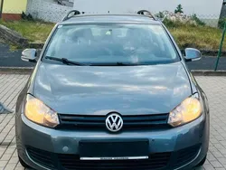 Silber Gebraucht 2011 VW Golf VI Kombi | 3.200 € (Guter Preis)