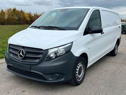 Weiß Gebraucht 2023 Mercedes Vito Van | 23.788 €
