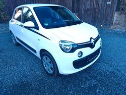 Weiß Gebraucht 2016 Renault Twingo Life Kleinwagen | 6.900 € (Guter Preis)