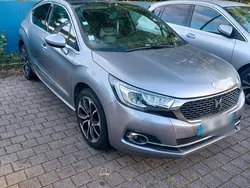 Violet Gebraucht 2017 Citroën DS4 Kleinwagen | 6.000 €