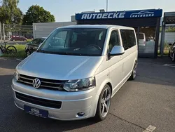 Silber Gebraucht 2011 VW T5 Team Van | 13.900 € (Fairer Preis)