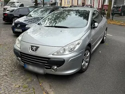 Silber Gebraucht 2005 Peugeot 307 CC Cabrio | 2.950 € (Etwas zu teuer)