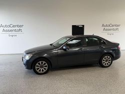 Grau Gebraucht 2010 Mercedes C250 Limousine | 3.300 €