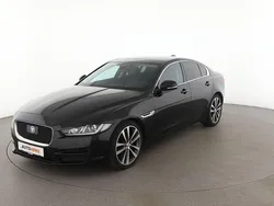 Schwarz Gebraucht 2017 Jaguar XE Portfolio Limousine | 18.730 € (Etwas zu teuer)