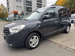 Grau Gebraucht 2016 Dacia Lodgy Essentiel Van / Kleinbus | 9.900 € (Etwas zu teuer)