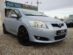 Blau Gebraucht 2011 Toyota Auris Basis Limousine | 5.490 € (Fairer Preis)