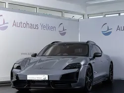 Andere Neu 2024 Porsche Taycan Turbo Sport Turismo Limousine | 164.990 € (Guter Preis)