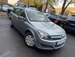 Grau Gebraucht 2005 Opel Astra Kombi | 1.450 € (Fairer Preis)