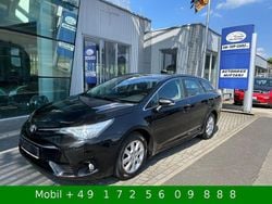 Black mica / ink (metallic) Gebraucht 2015 Toyota Avensis Comfort Kombi | 8.999 € (Guter Preis)