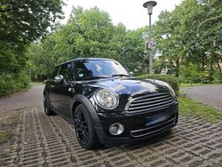 Schwarz Gebraucht 2009 Mini Cooper D Kleinwagen | 3.700 € (Etwas zu teuer)