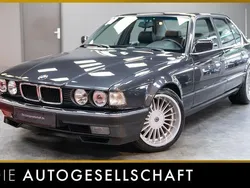 Diamantschwarz metallic Gebraucht 1993 BMW 730 Performance Limousine | 24.990 €