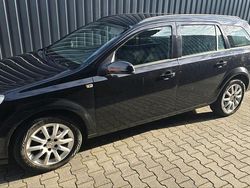 Schwarz Gebraucht 2009 Opel Astra Kombi | 2.200 € (Guter Preis)