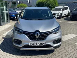 Highlandgrau metallic (grau) Gebraucht 2021 Renault Kadjar LIMITED Deluxe SUV | 17.950 € (Guter Preis)
