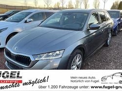 Graphitegrau metallic Gebraucht 2022 Skoda Octavia Style Kombi | 21.499 € (Superpreis)