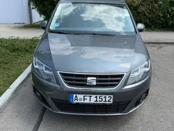 Grau Gebraucht 2016 Seat Alhambra Reference Van / Kleinbus | 21.400 € (Fairer Preis)