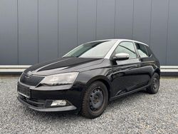 Schwarz Gebraucht 2015 Skoda Fabia Limousine | 7.990 € (Guter Preis)