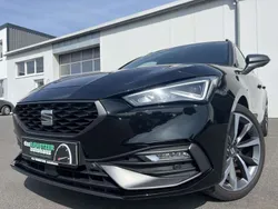 Mitternachtsschwarz Gebraucht 2021 Seat Leon FR-Line Kombi | 23.860 € (Fairer Preis)