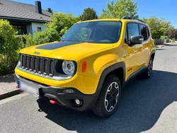 Gelb Gebraucht 2015 Jeep Renegade Trailhawk SUV | 16.900 € (Fairer Preis)
