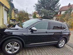 Schwarz Gebraucht 2019 VW Tiguan Allspace Comfortline SUV | 22.500 € (Fairer Preis)