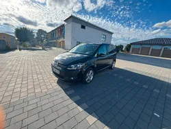 Schwarz Gebraucht 2014 VW Touran Life Van / Kleinbus | 7.850 € (Guter Preis)
