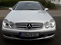 Silber Gebraucht 2006 Mercedes CLK350 Elegance Coupé | 13.800 € (Teuer)