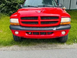 Rot Gebraucht 2004 Dodge Dakota SUV | 9.500 €