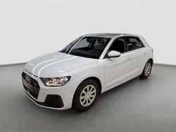 Weiss Gebraucht 2024 Audi A1 Sportback Advanced Kleinwagen | 23.950 € (Guter Preis)