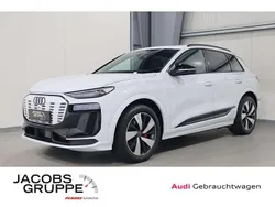 Gletscherweiss Gebraucht 2024 Audi Q6 e-tron S-Line SUV | 74.980 € (Teuer)