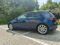 Blau Gebraucht 2020 VW Golf VIII Highline Limousine | 16.800 € (Fairer Preis)