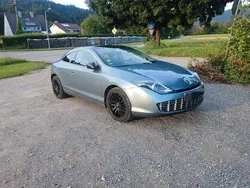 Grau Gebraucht 2013 Renault Laguna III Bose Edition Coupé | 7.200 €