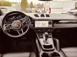 Weiß Gebraucht 2019 Porsche Cayenne Basis SUV | 57.900 €