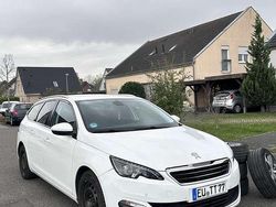 Gebraucht 2016 Peugeot 308 Active Limousine | 7.850 €