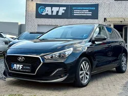 Schwarz Gebraucht 2019 Hyundai i30 YES! Limousine | 12.500 € (Superpreis)
