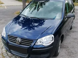 Blau Gebraucht 2007 VW Polo Limousine | 2.300 € (Guter Preis)