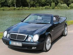 Blau Gebraucht 1999 Mercedes CLK230 Cabrio | 5.250 € (Guter Preis)