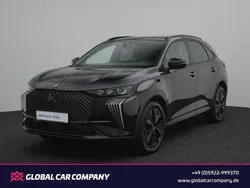 Lackierung schwarz perla nera/metallic klarlack Gebraucht 2023 DS Automobiles DS7 Crossback Performance SUV | 30.950 € (Fairer Preis)