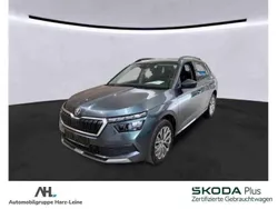 Grau Gebraucht 2021 Skoda Kamiq Clever SUV | 18.940 € (Fairer Preis)