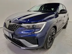 Nacht blau Gebraucht 2024 Renault Arkana Bose Edition SUV | 29.850 € (Fairer Preis)