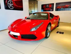 Rot Gebraucht 2019 Ferrari 488 Cabrio | 279.900 € (Etwas zu teuer)
