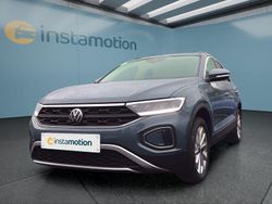 Blau Gebraucht 2024 VW T-Roc SUV | 22.399 € (Guter Preis)