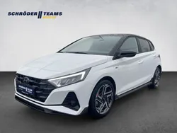 Atlas white / phantom black Neu 2025 Hyundai i20 N Line Kleinwagen | 25.990 € (Etwas zu teuer)