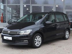 Deep black perleffekt Gebraucht 2022 VW Touran Van / Kleinbus | 21.490 € (Guter Preis)