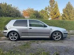 Silber Gebraucht 2002 VW Golf IV Limousine | 699 € (Superpreis)
