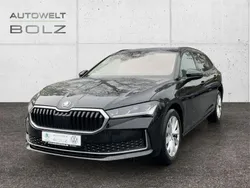 Schwarz Gebraucht 2024 Skoda Superb Selection Kombi | 30.990 € (Fairer Preis)