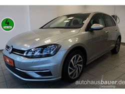 Silber metallic Gebraucht 2018 VW Golf VII Sound Limousine | 19.370 € (Etwas zu teuer)