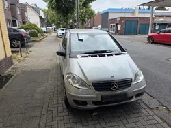 Silber Gebraucht 2004 Mercedes A150 Kleinwagen | 650 € (Fairer Preis)